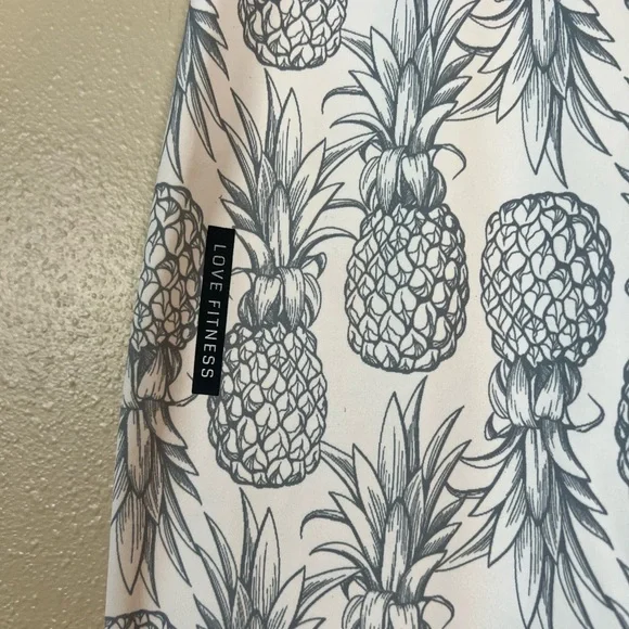 Love Fitness Pineapplee Legging Full Length White size large - Picture 8 of 9